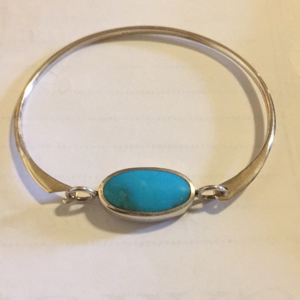 Turquoise sterling silver bracelet